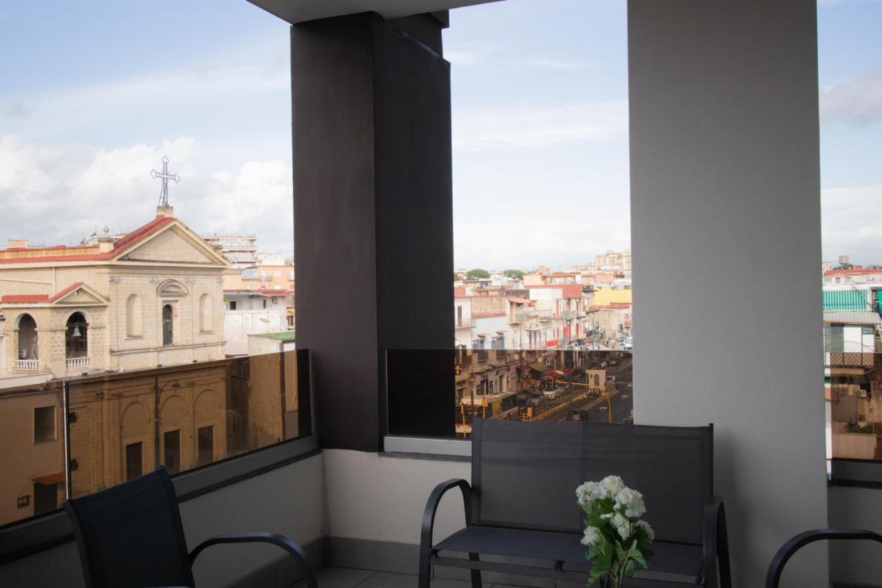 E-Twelve Apartment Неаполь Экстерьер фото